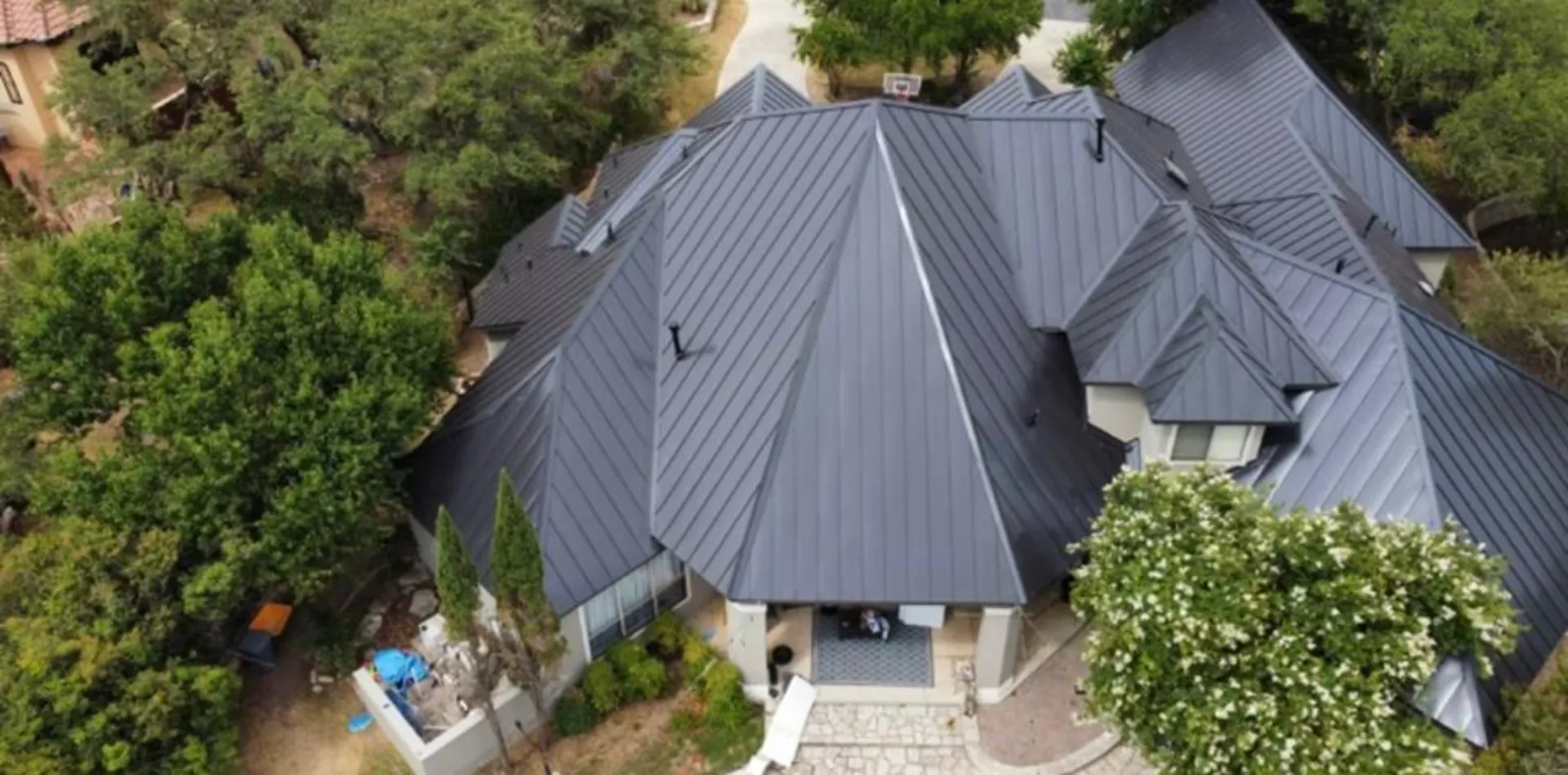Metal Roofing services in Paris, TN